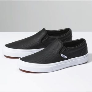 VANS UNISEX PERF LEATHER SLIP-ON | U.S. Women 8